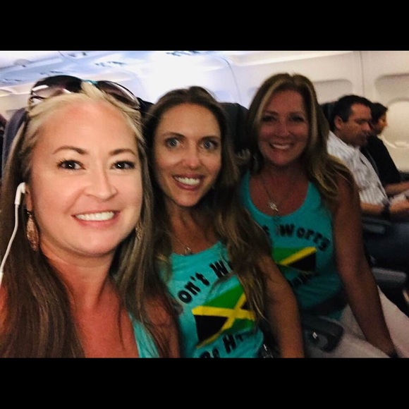 Meet your Posher, Dawn - Picture 3 of 8